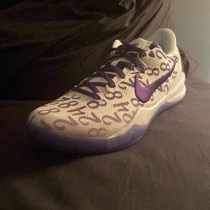 Kobe 8 Protro court purple